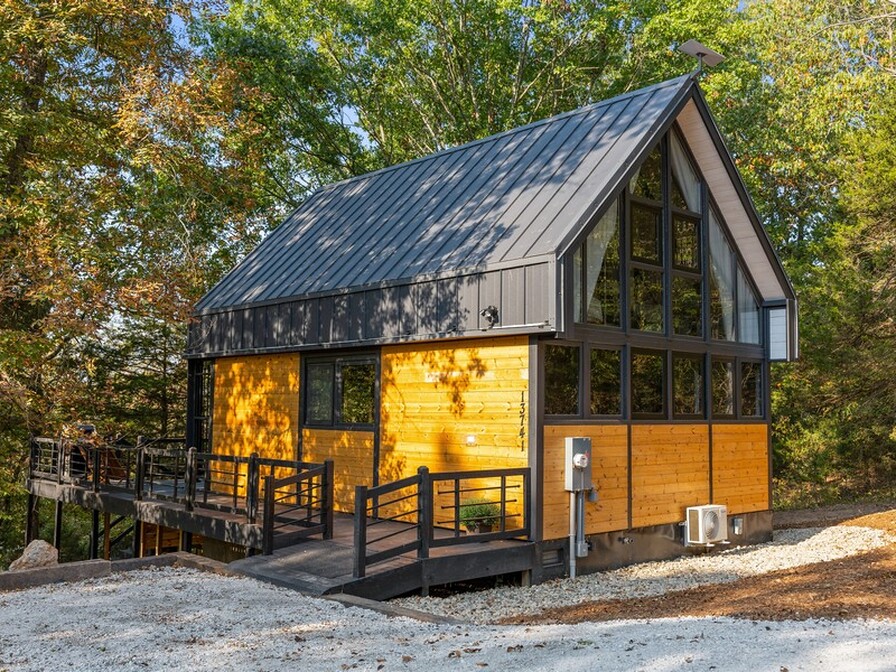 Completed Aries 96 cabin rear and side exterior in Omaha, Arkansas.